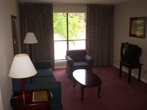 Rime Garden Inn & Suites Irondale Δωμάτιο φωτογραφία