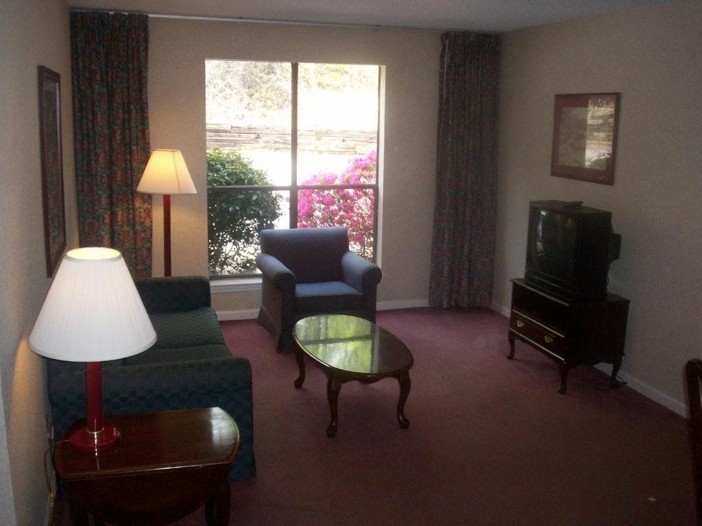 Rime Garden Inn & Suites Irondale Δωμάτιο φωτογραφία